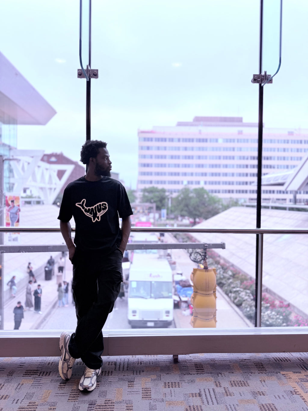 “YUNUS’S WHALE” relaxed tee